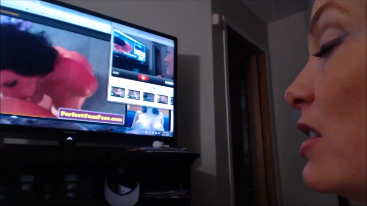 Missbehavin26 – Watch Porn TV With Mom