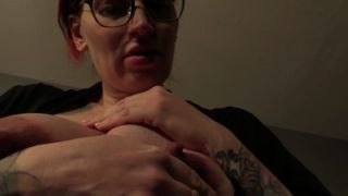 Bettie Bondage – Breast Lesson with Mom’s Desire 140