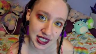 MissKittyLyn – Slutty Little Sis’s Antics