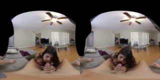 Isabella Flames – Vacation Stepmom’s Pussy Pound